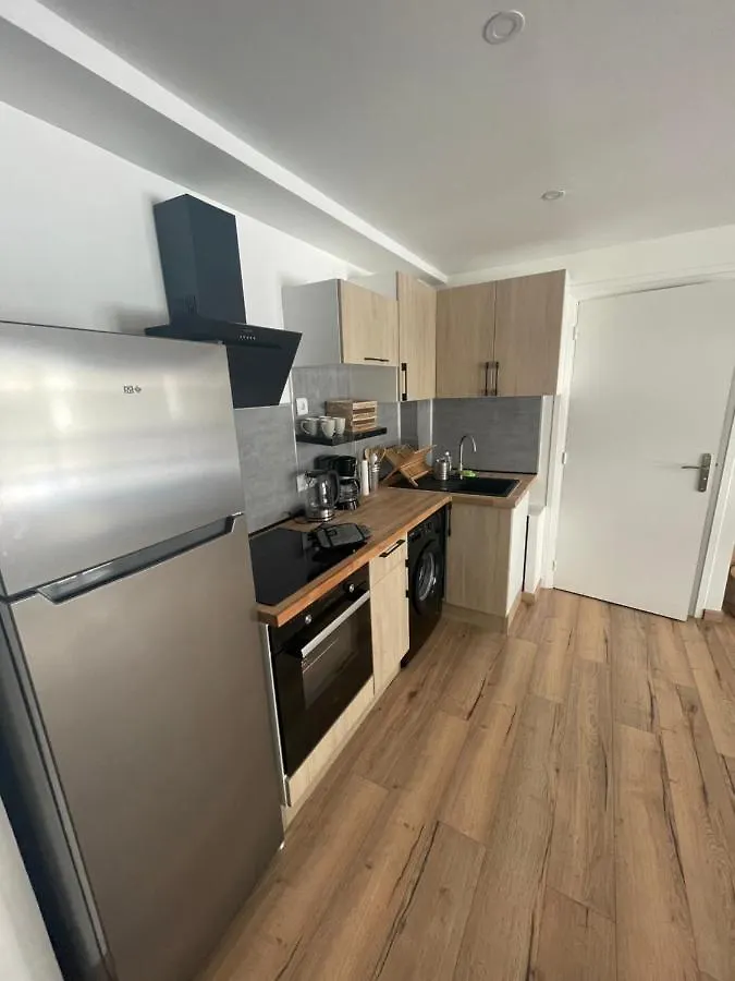 Apartment Charmant 2 Pieces Au Coeur Du Port Lympia Nice France
